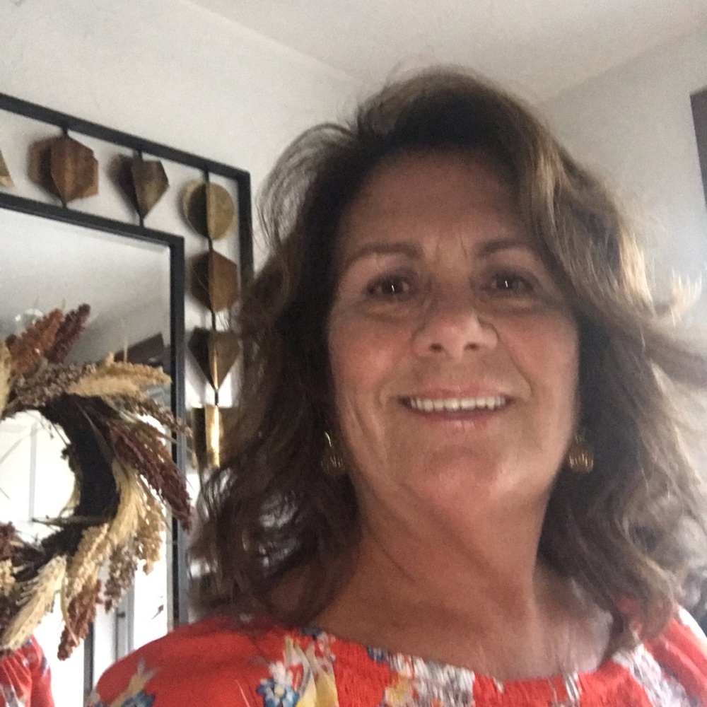 Meet your Posher, Becky